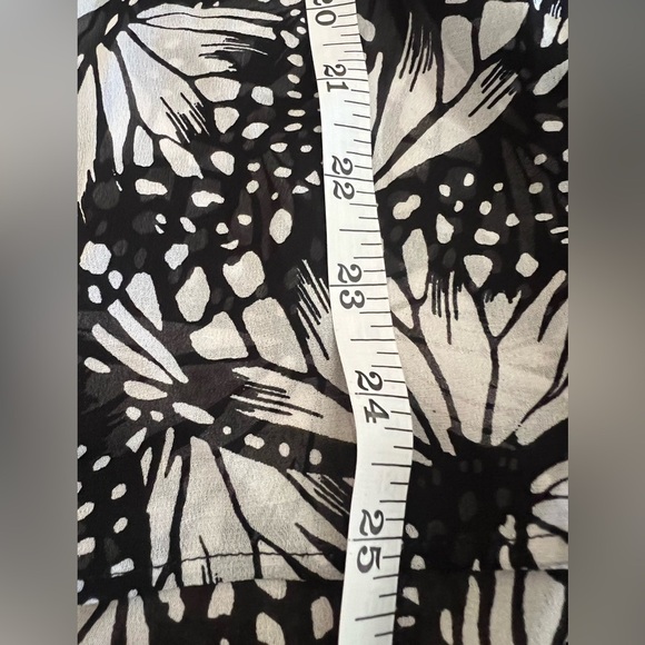 The Kooples Messy Butterfly Blouse, Size 3 FR/ Large US NWT Long Sleeve buttons - Picture 8 of 11